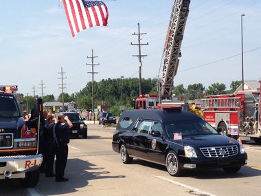 Stevens arrival 2.JPG